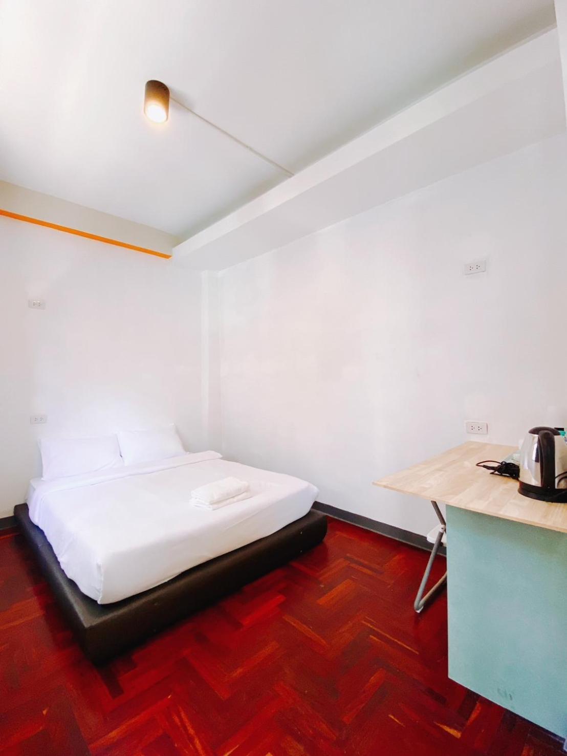 Go Inn Silom Bts Surasak X โกอินน์ สีลม บีทีเอส สถานีสุรศักดิ์ 曼谷 外观 照片